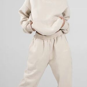 Comfrt Cream Sweatpants And Hoodie
